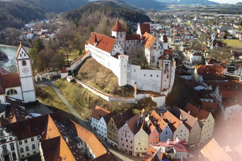 Villa Ferienhaus Lieblingsplatz-Füssen - stilvoll urlauben&wohnen Exterior foto